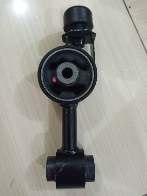 Engine Mounting Kanan Grand Livina 1.8 1.800cc