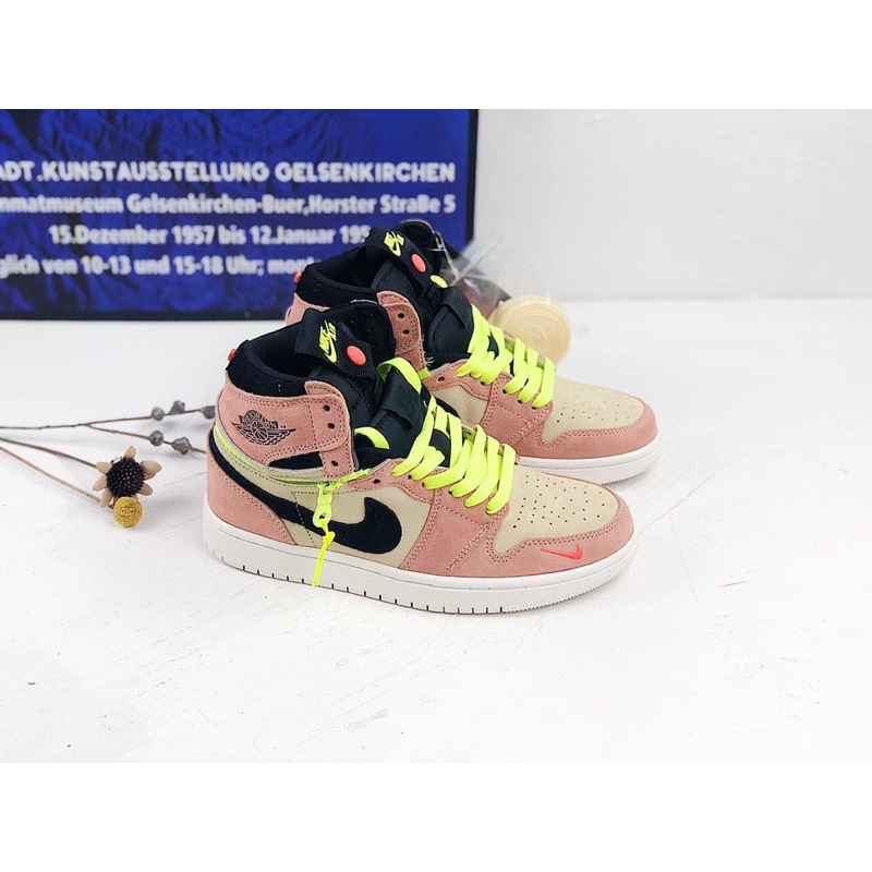 Air Jordan 1 High Switch Peach BNIB