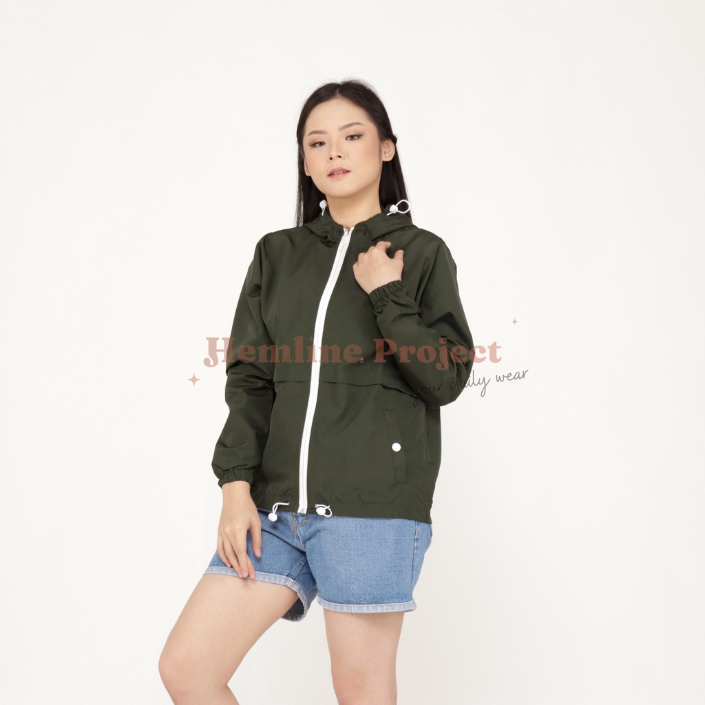 Elmyra Jaket Series - Jaket Parasut Hoodie Wanita by Hemline Project