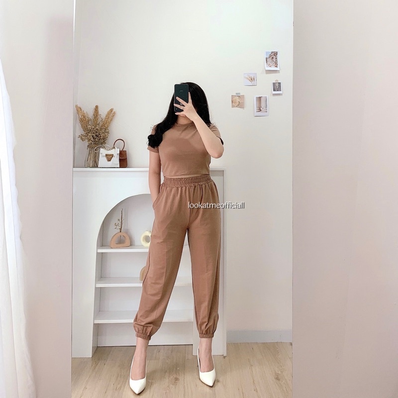Lookatmeofficial • Zoey Set 2in1 Jogger + Crop Top Premium-Milo