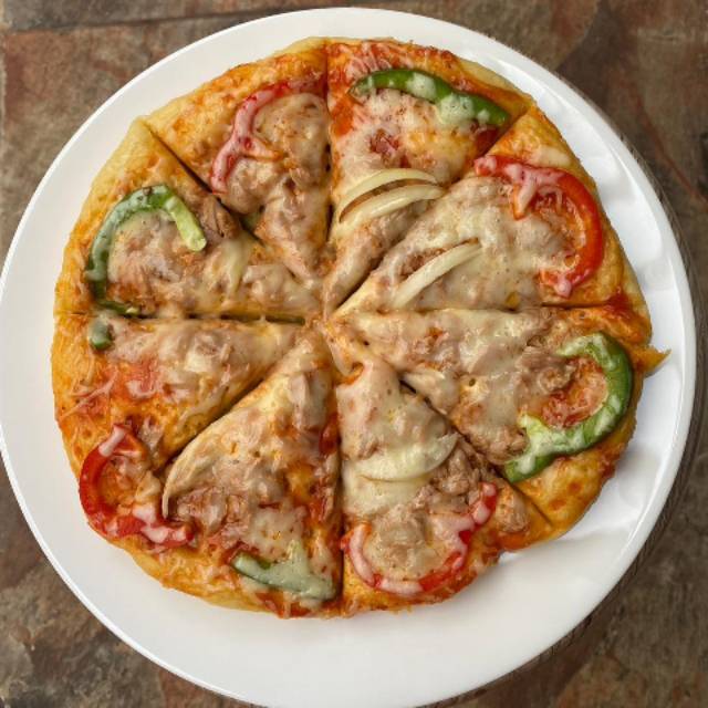 

Homemade Pizza Teflon Val's Kitchen Varian Topping Spicy Tuna