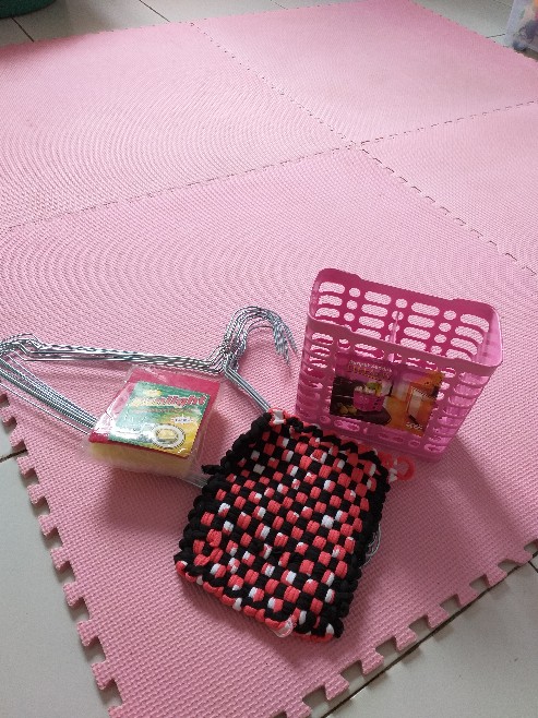 Hanger Baju Stainless