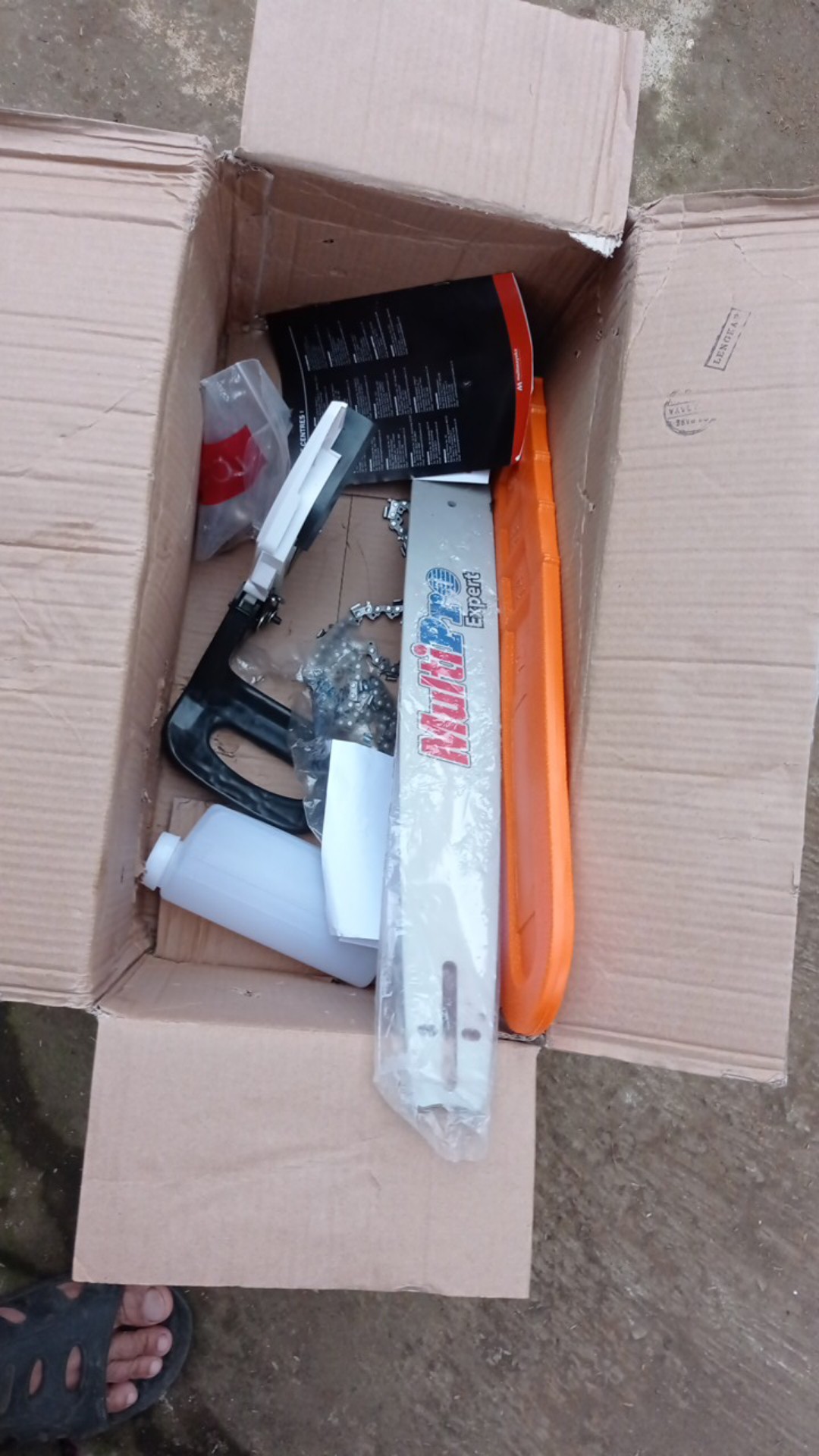 Multipro Cs-2058/2qy Mesin Gergaji Pohon Kayu 20 Inch Chainsaw Cs2058