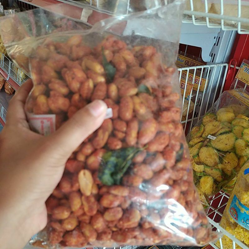 

kacang pedas daun jeruk