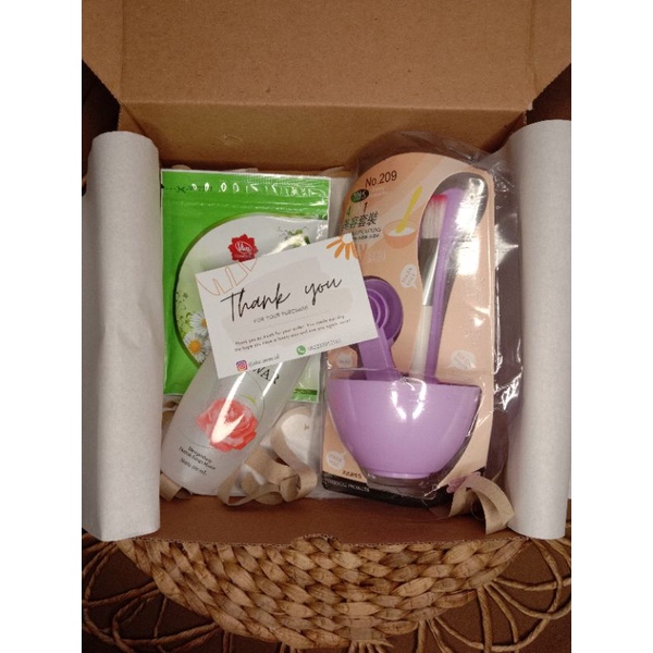 

Hampers/gift box