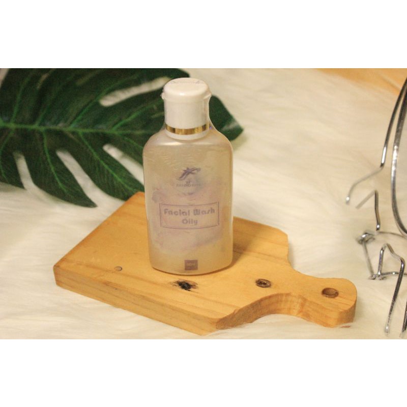 Facial Wash Oily by YF Skincare