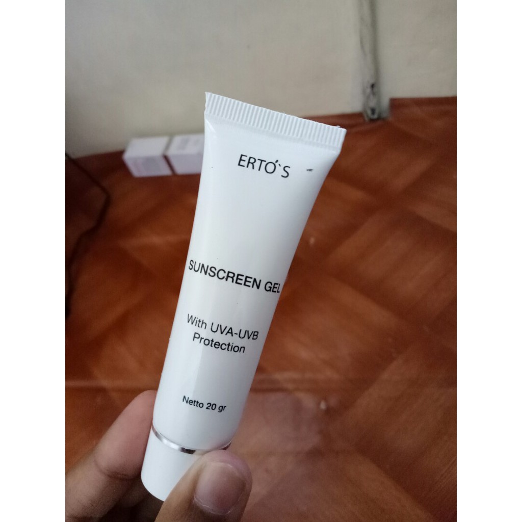 [ORI] Sunscreen Gel dengan UVA UVB Protection Melindungi Kulit Wajah Dari Efek Buruk Sinar Matahari - BPOM 20 Gram