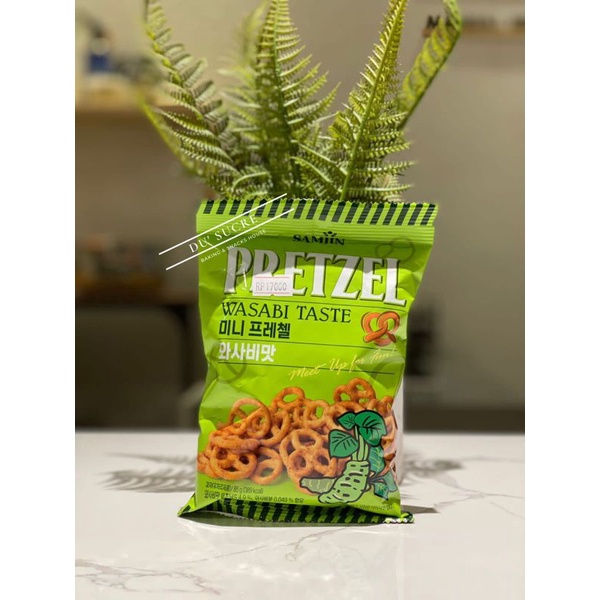 

Samjin Pretzel Wasabi Taste