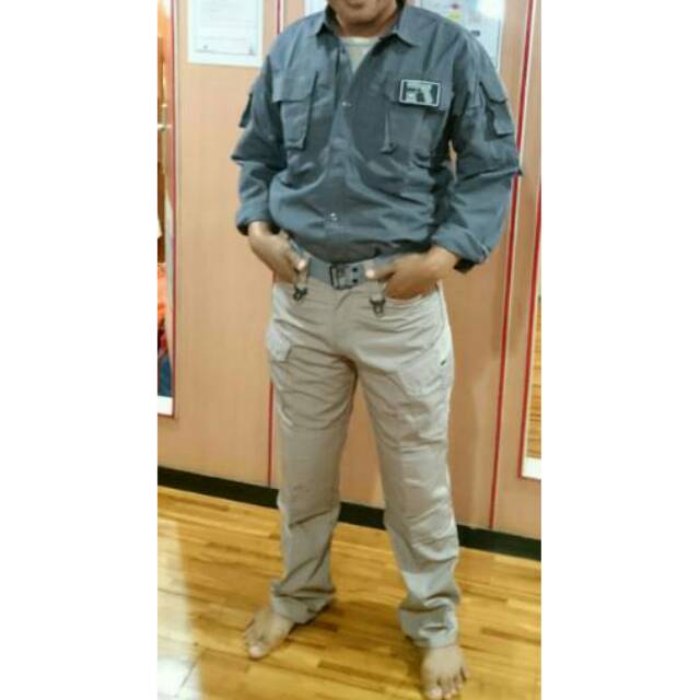 Kemeja tactical 5.11