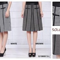 Rok Wanita Solemio Q19868