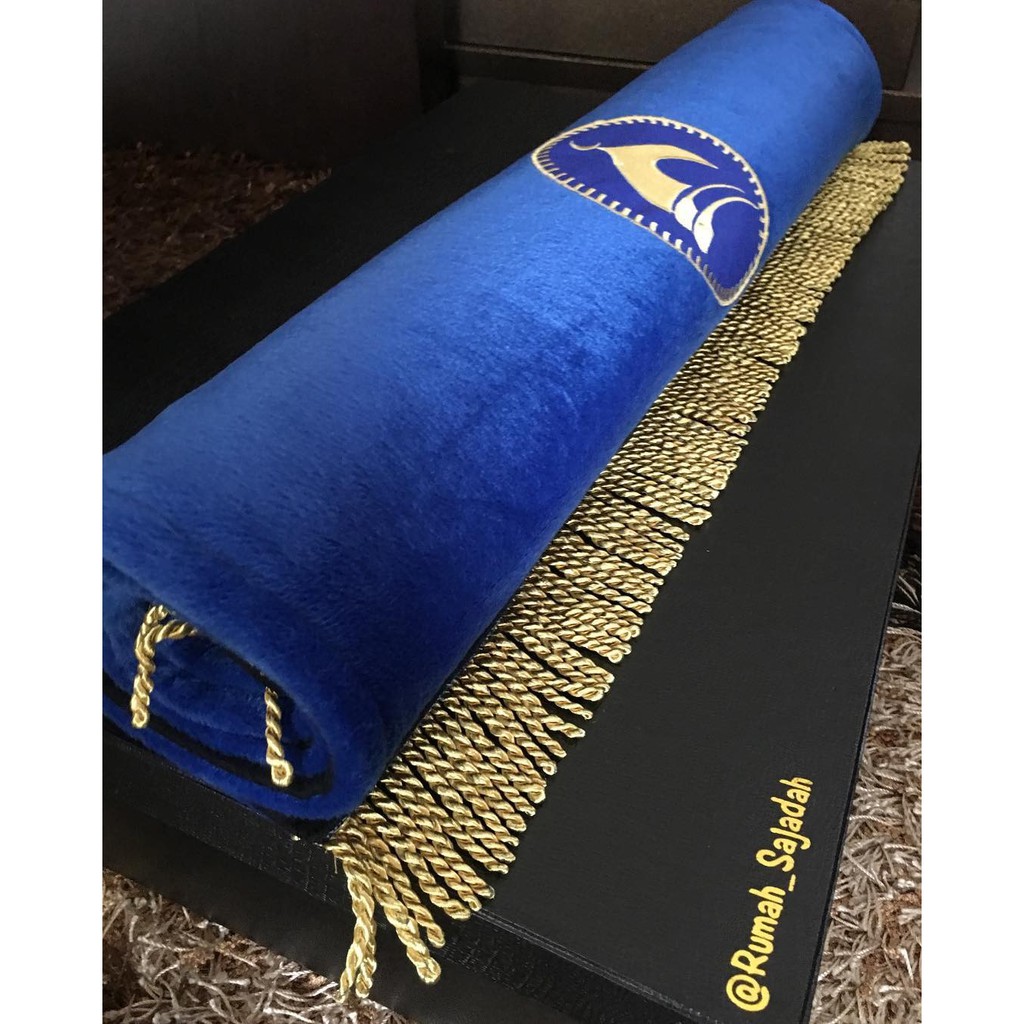 

Box Hajj /Gift/ Bungkus/ Kotak/ Packaging/ Spesial/ Box Sajadah/ Original/ Real Pict/ Kado/ Hadiah