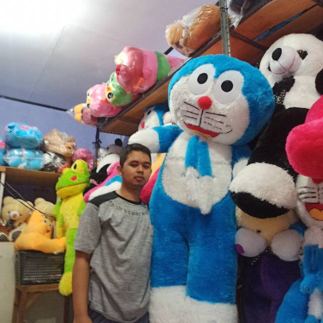 TERMURAH Doraemon berdiri bulu rasfur super jumbo 1,5m