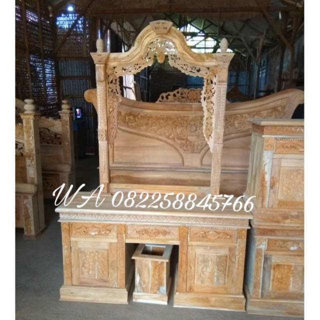 Tolet Meja Rias Kayu Jati Ukir Gebyok Asli Khas Buatan Jepara TERMURAH