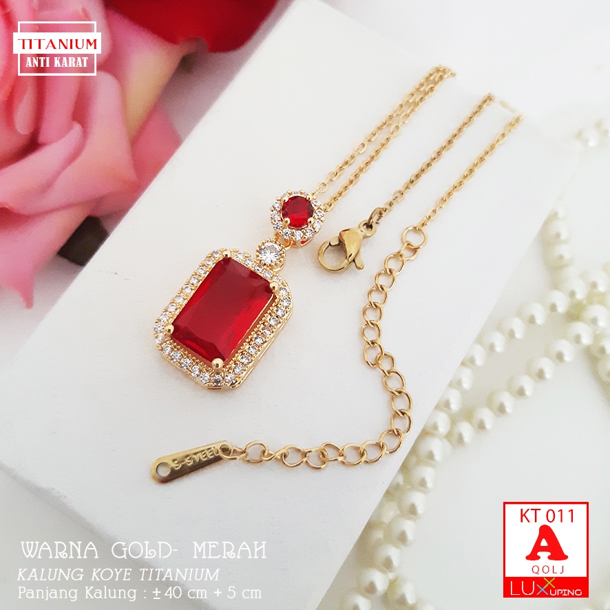 KT 011 Kalung Titanium Mewah Permata Zirkon Warna Merah Hijau Perhiasan Anti Karat Selamanya Luxx Xuping