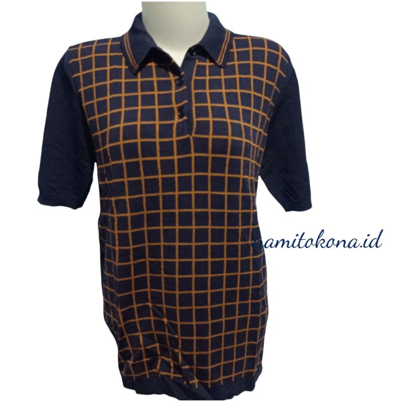 Preloved Sweater Rajut Second Branded Uniqlo Kotak