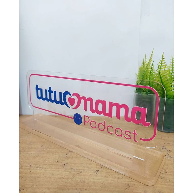 papan nama custom ,papan nama akrilik ,papan nama pemilik toko,papan nama kantoran