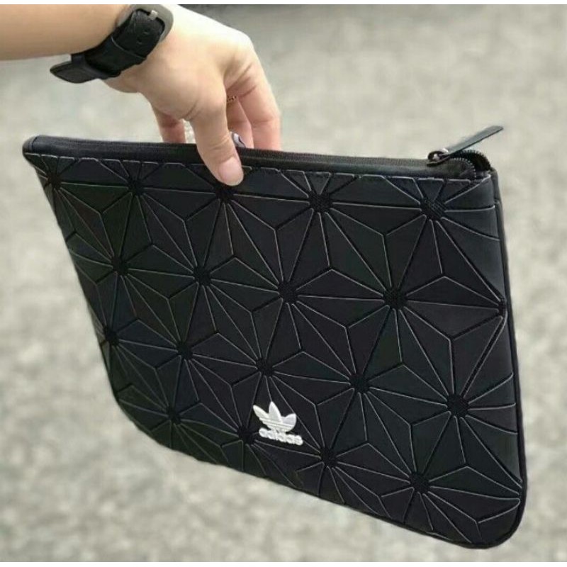 Adidas waistbag Issey Miyake slingbag black