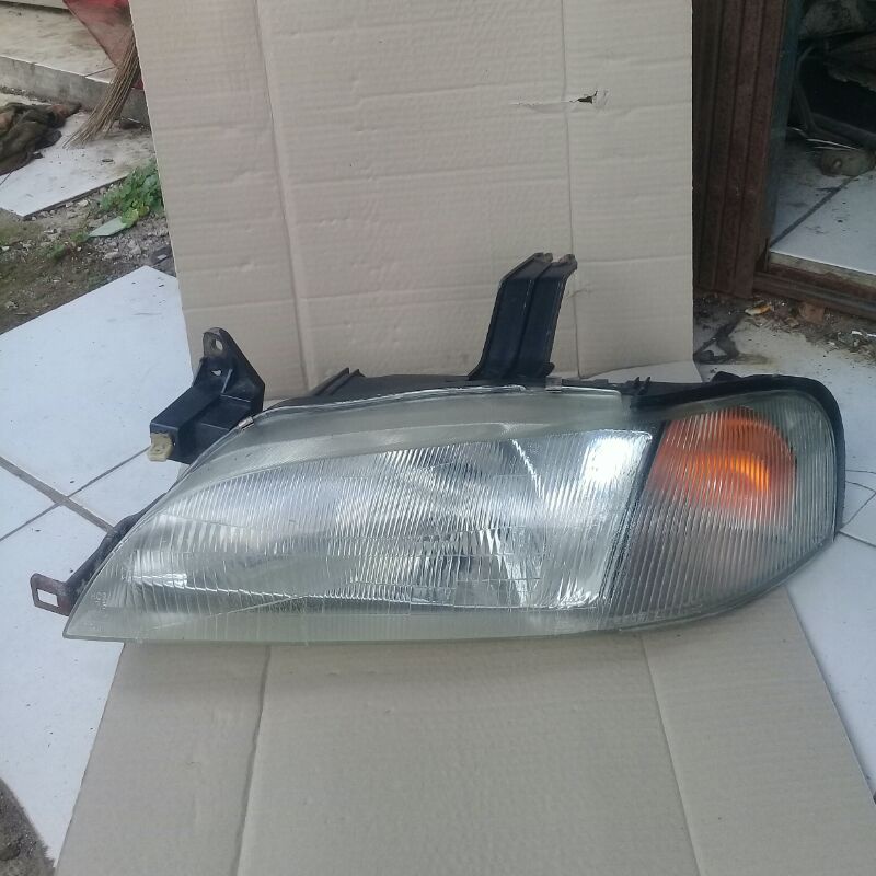 Headlamp lampu depan ford laser lynx 1994-2001 KIRI ORIGINAL