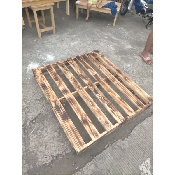 dipan kayu jati Belanda motif bakar 120x100x12 vernish