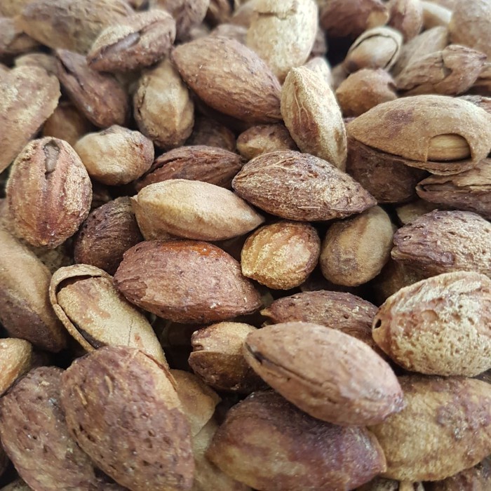 

500gr Kacang Almond Kulit Original - California