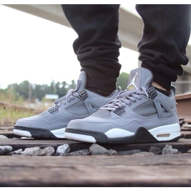 Sepatu Off White X Air Jordan 4 Retro Cool Grey Abu-abu White Putih Premium