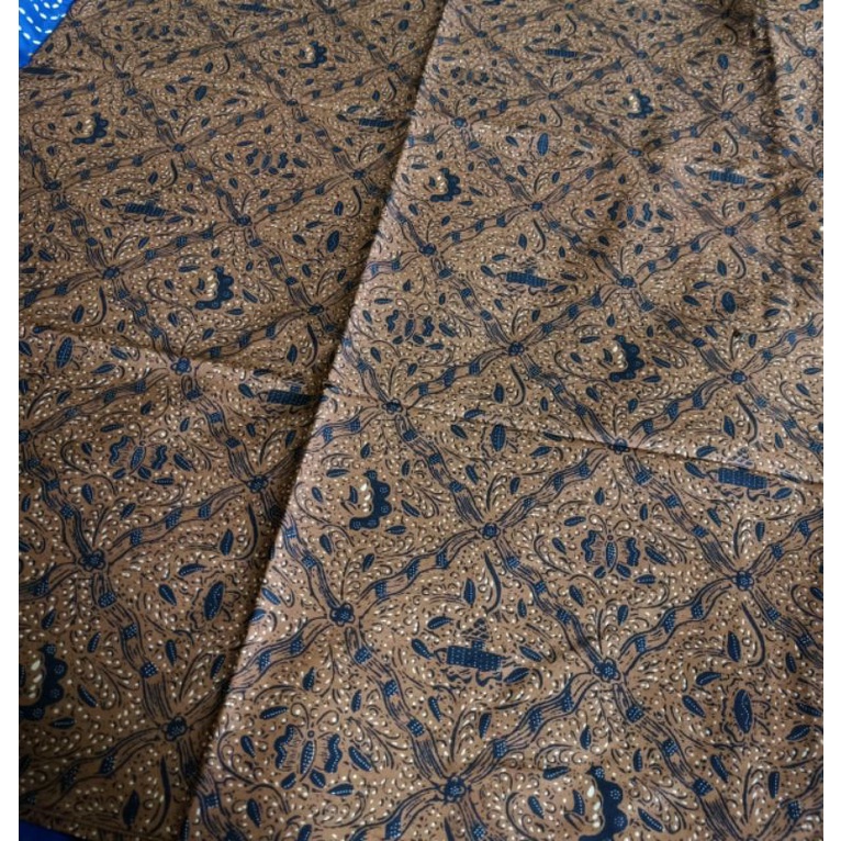 Kain batik solo jarik coklat motif sidomukti