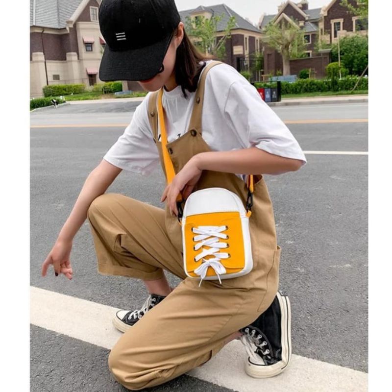 Tas Selempang Model Sepatu Converse Pria dan Wanita