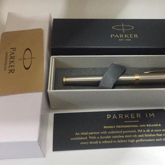 

Parker IM New Brushed Metal Stainless Gold Trim Roller Ball promo