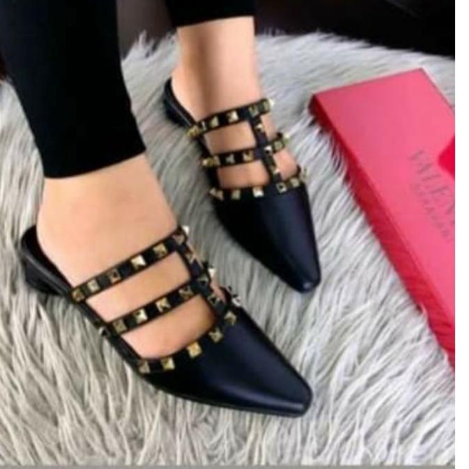 Terlaris.. Mutty shoes OTP 02 Sandal Mules wanita valentino stud ( Best seller)