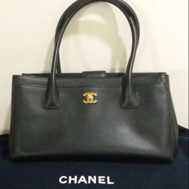 Preloved Chanel Executive