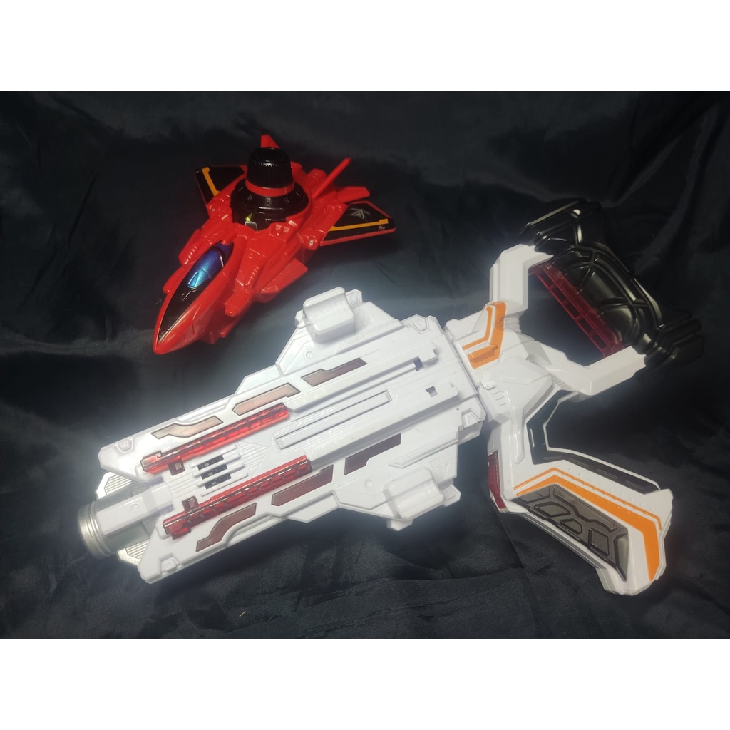 Lupinranger VS Patranger DX VS Changer + Dial Fighter Red