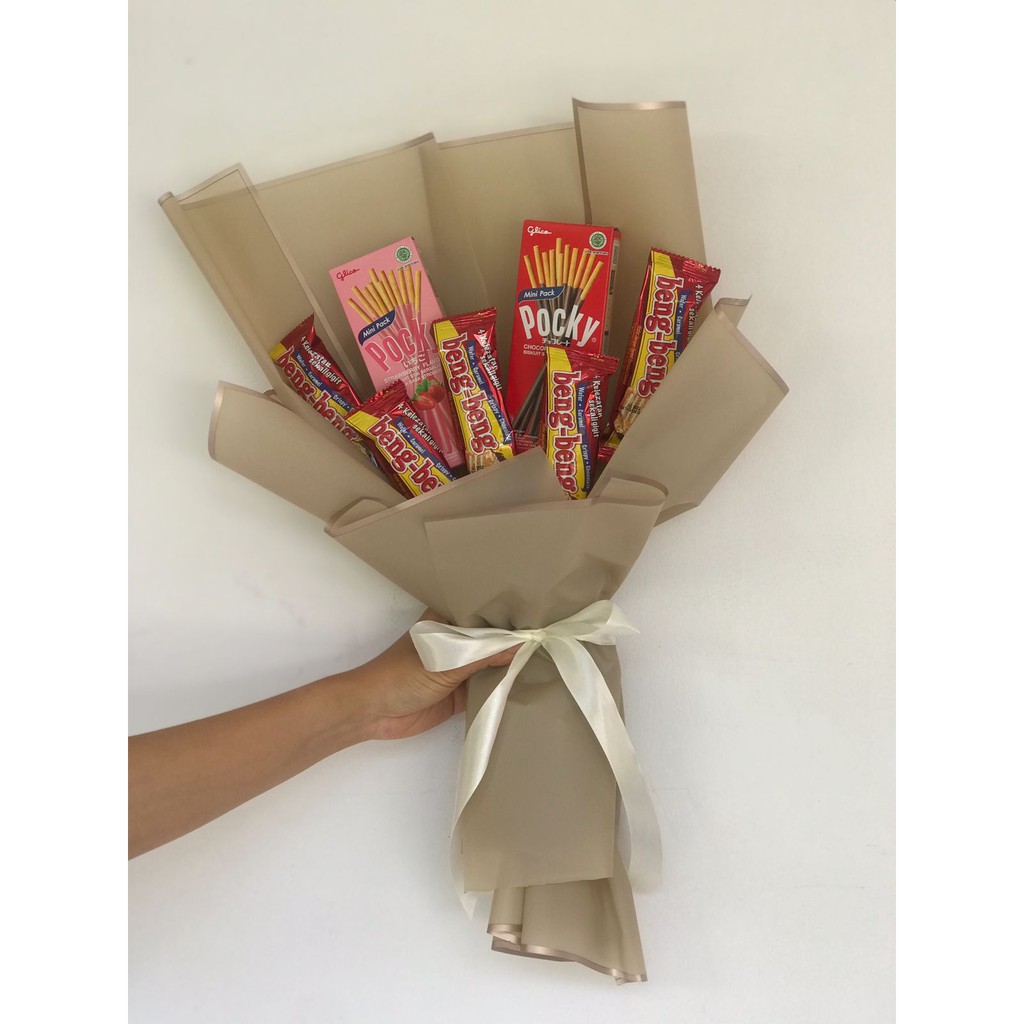 

Custom bucket bunga snack bogor/ buket snack bogor