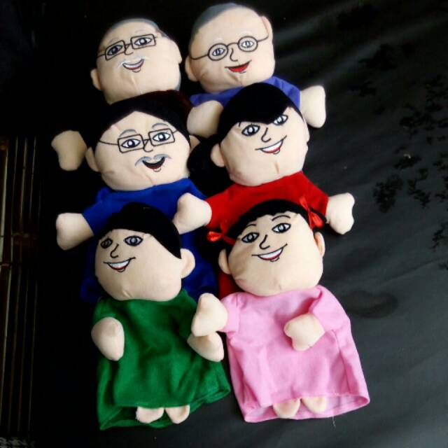 Boneka Tangan Keluarga Umum