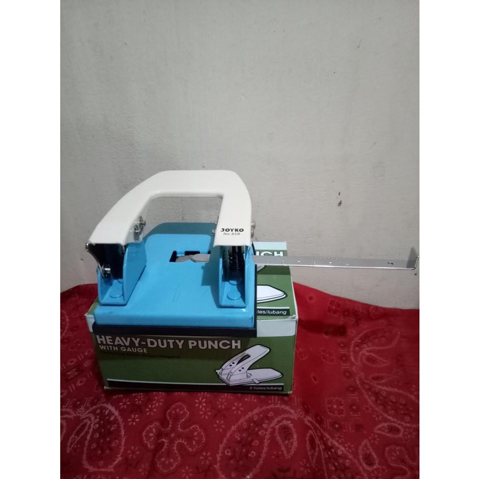 

Larta | Pembolong Kertas 2 Lubang Punch Joyko / Kenko No.85 Besar
