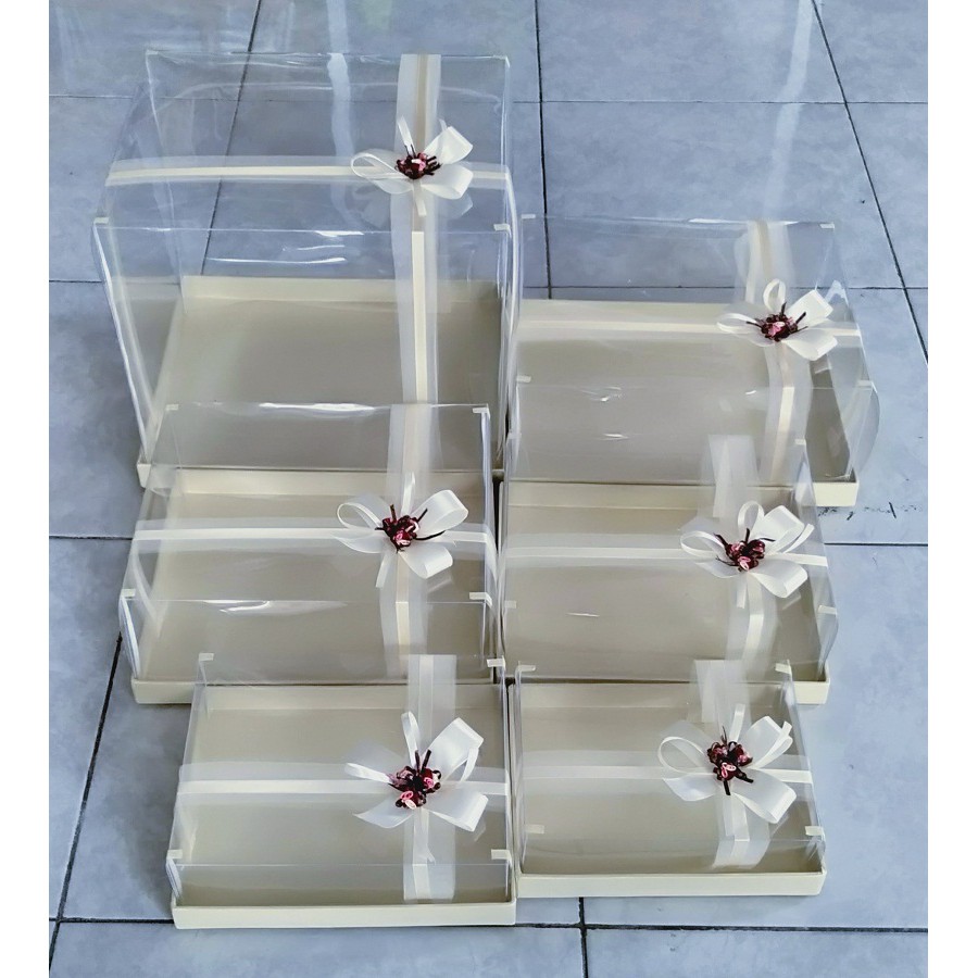 

kotak seserahan 1 set isi 6 pcs untuk tas 1 kotak model tile pita