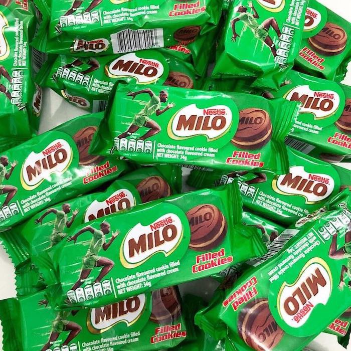 Milo Cookies Sandwich Filled Chocolate Milk Singapore Biskuit Biscuit 34gr CHOCO