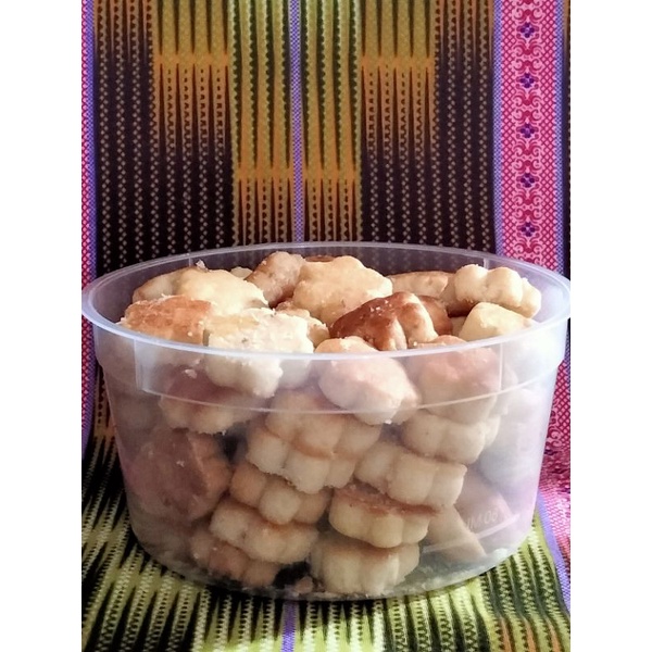 

kue kacang mini/kue bintang mini