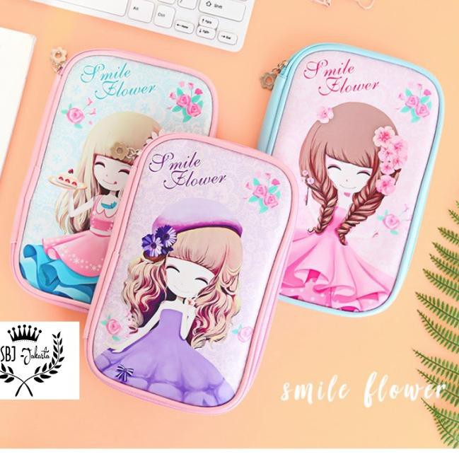 

✬ TEMPAT PENSIL KOTAK PENSIL SOFTCASE SMIGGLE LOOKALIKE SMILE FLOWER - PINK ۩