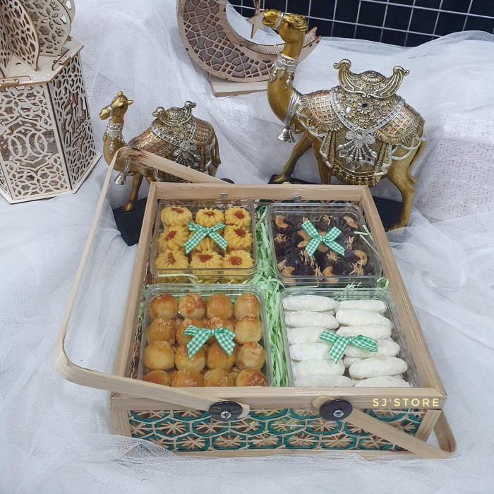 

Box paket hampers lebaran haji idul adha parcel