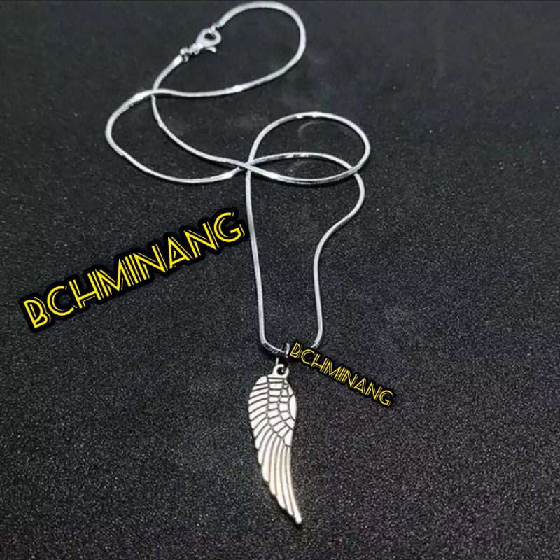 KALUNG LIONTIN TINTANIUM SAYAP SILVER PRIA/WANITA ANTI KARAT