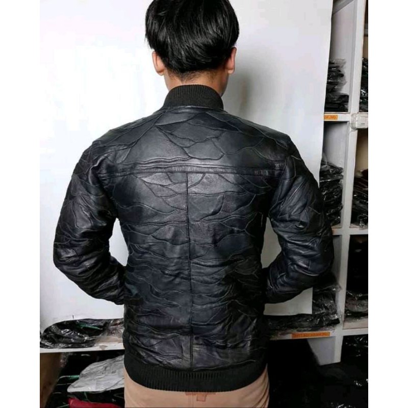 Jaket Pria Kulit Asli Domba Model Sambungan Jaket Klasik New trend Jaket  motor elegant model bomber