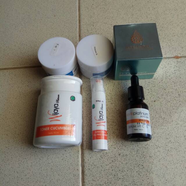 Wijaya platinum cream preloved