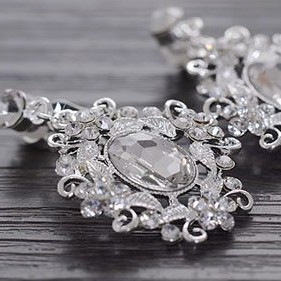 [READY STOCK] AKSESORIS WEDDING ANTING PESTA PERHIASAN PENGANTIN SILVER AAP008