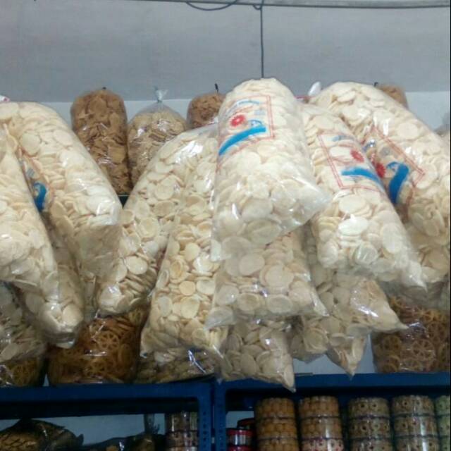 

Kerupuk kemplang cap sinar pagi 1kg