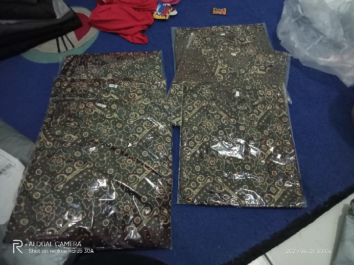 Batik Couple Keluarga, Baju Batik Couple Keluarga Ori Ndoro Jowi Dnt Mataram