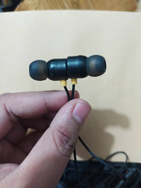 REALME BUDS 2 HEADSET ORIGINAL FULL BASS MAGNETIC Packing Plastik