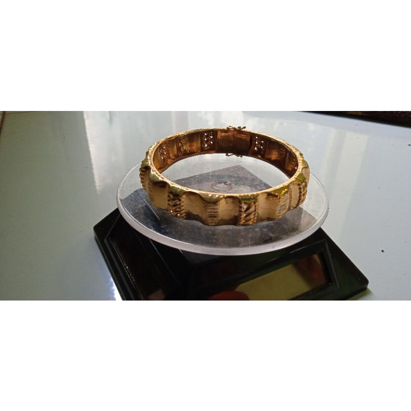gelang emas bangkok 700