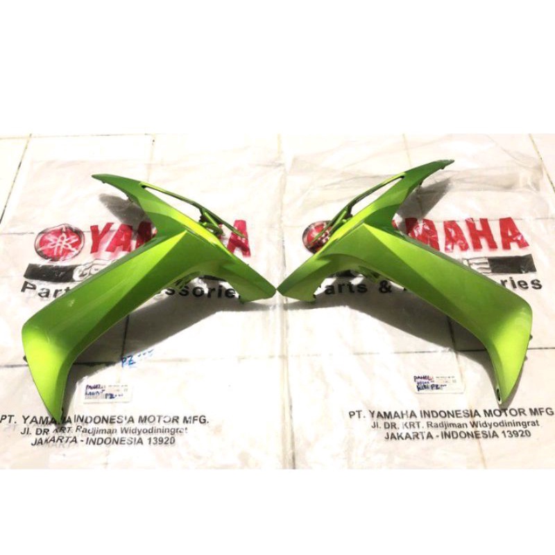 COVER SAYAP DEPAN XEON KARBU KANAN KIRI HIJAU ORIGINAL YGP