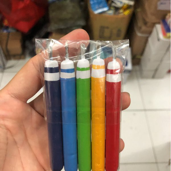 

Jual kerikan crayon krayon Terbaru