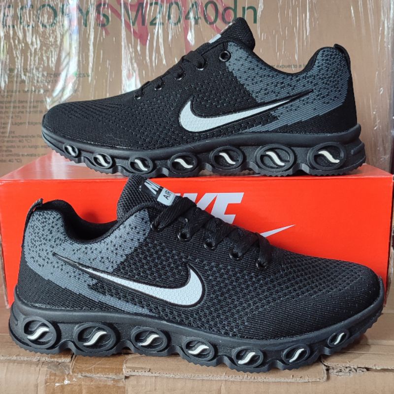 NIKE  APPAREAL IMPORT Vietnam